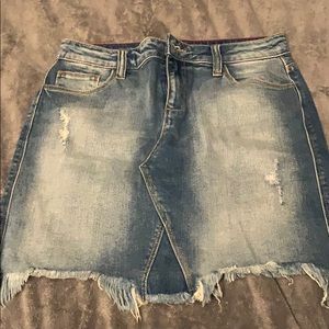 denim skirt